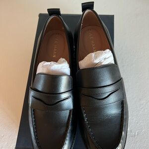 Cole HaanClassic Black Loafers